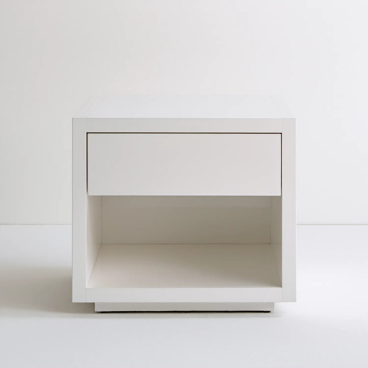 Biała szafka nocna z płyty MDF z szufladą, 45 x 35 x 55 cm