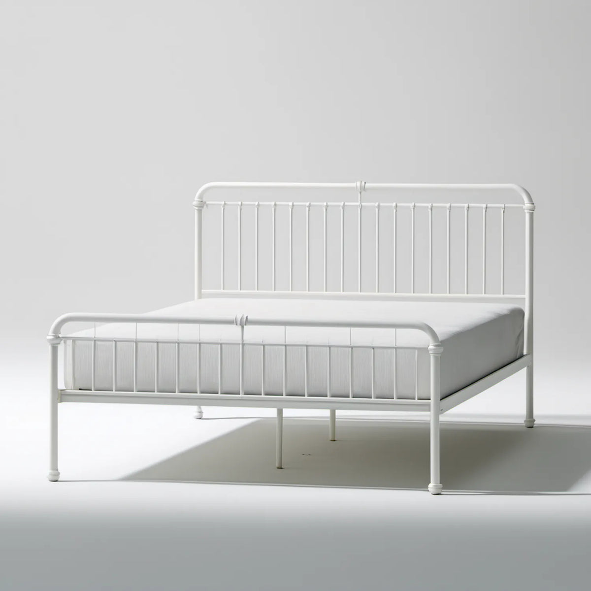 Białe metalowe łóżko dwuosobowe ze stelażem 160 x 200 cm